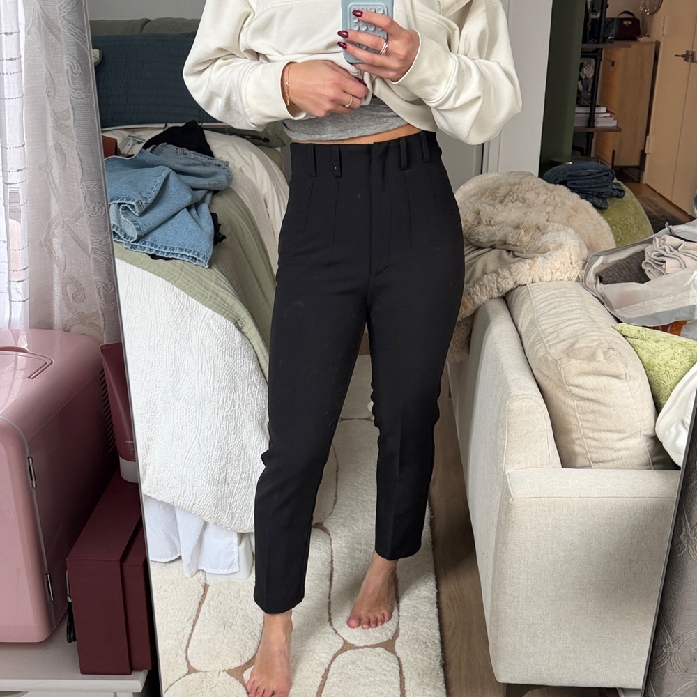 Elegant Black Cropped Pants